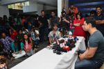 Aamir Khan celebrates bday with media in Mumbai on 14th March 2014